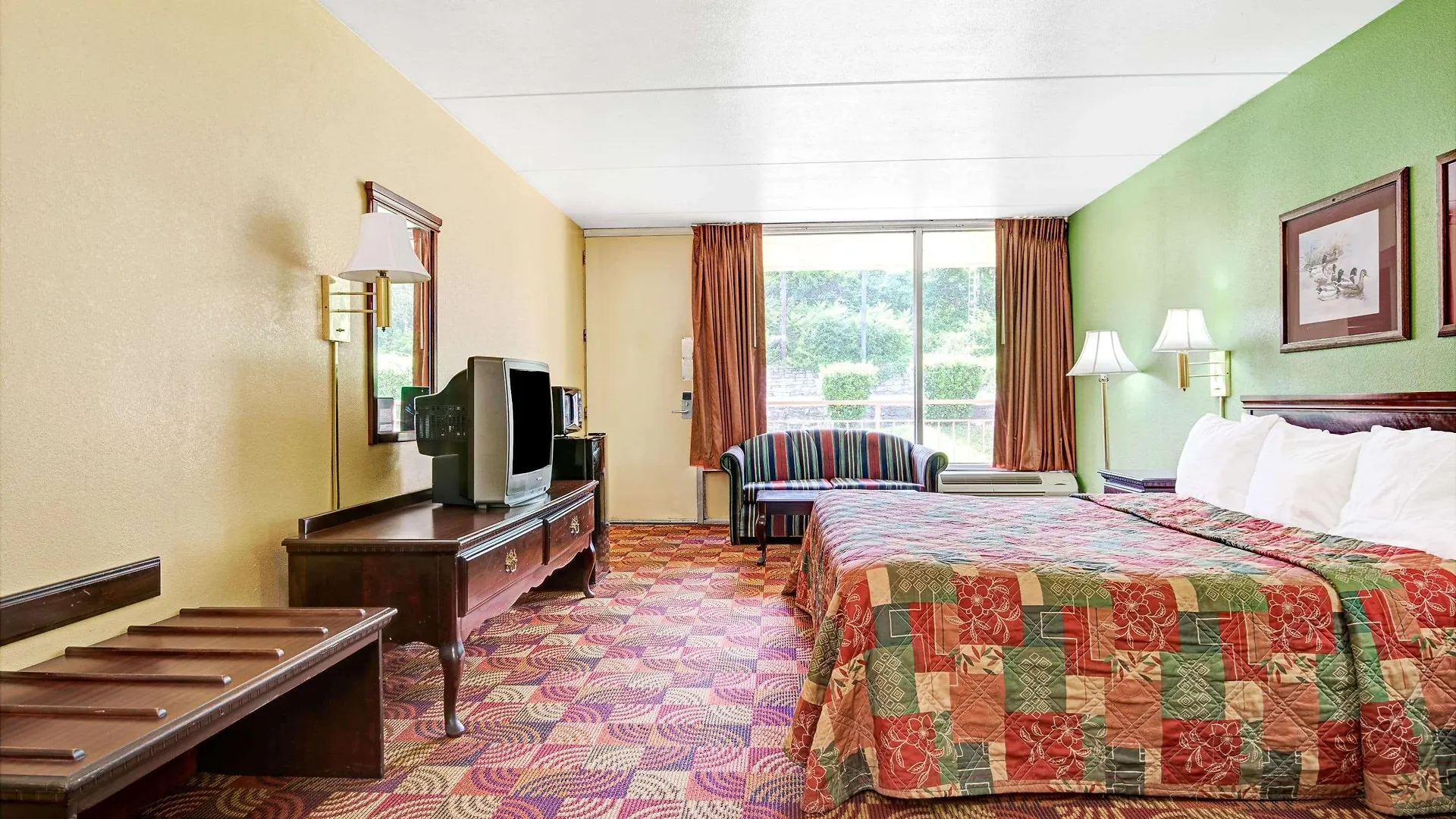 Super 8 By Wyndham Nashville Near Downtown / I-40 2*,  United States