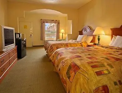 Super 8 By Wyndham Nashville Near Downtown / I-40 2*,  United States
